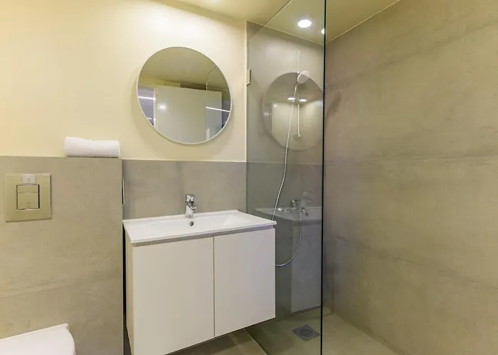 Amalfi 1-Br Apartment In Bahsa Batroun
